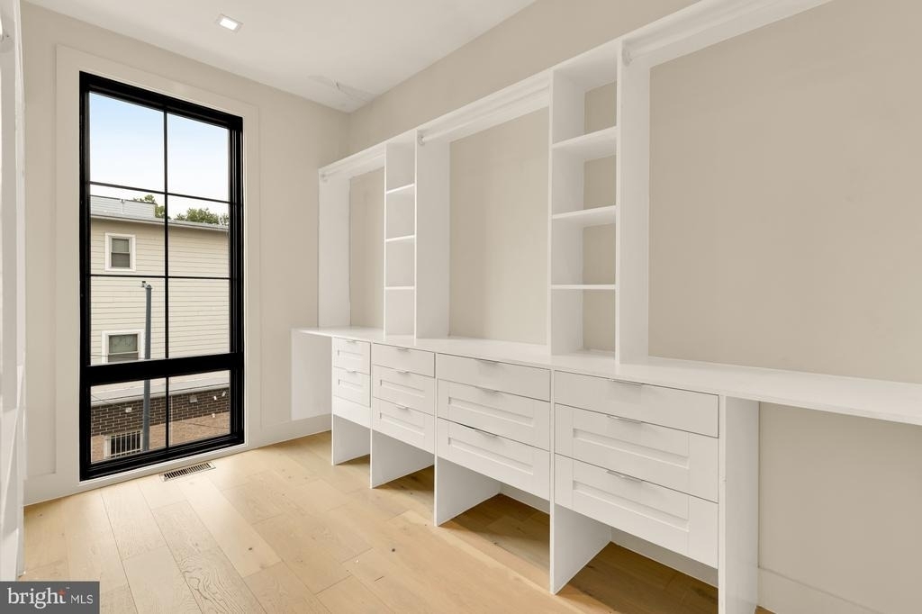 2100 4th Street Ne - Photo 31