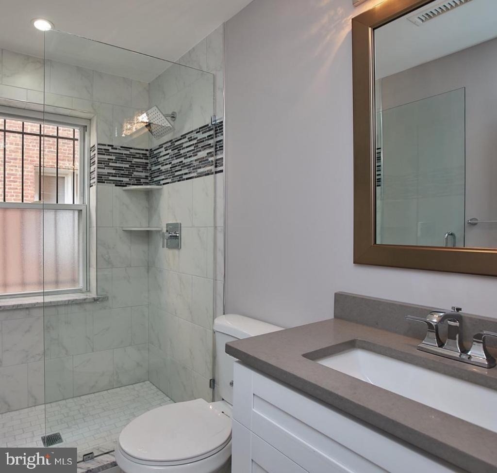 4110 14th Street Nw - Photo 5