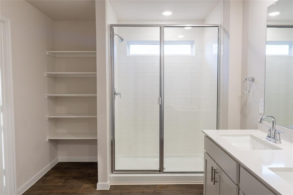 401 Abbey Ln - Photo 10