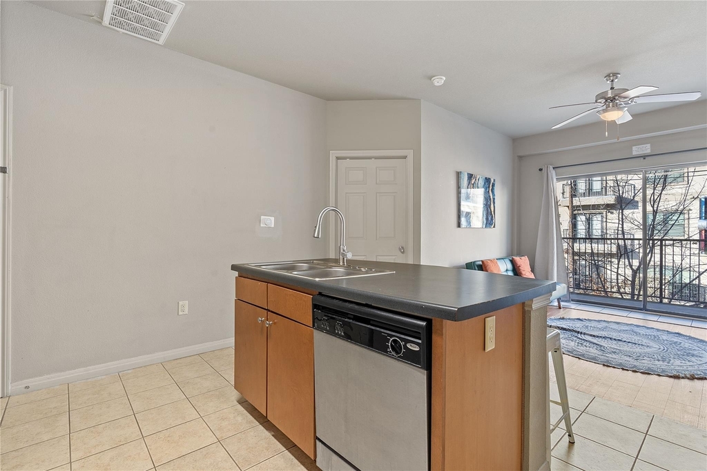 2515 Pearl St - Photo 11