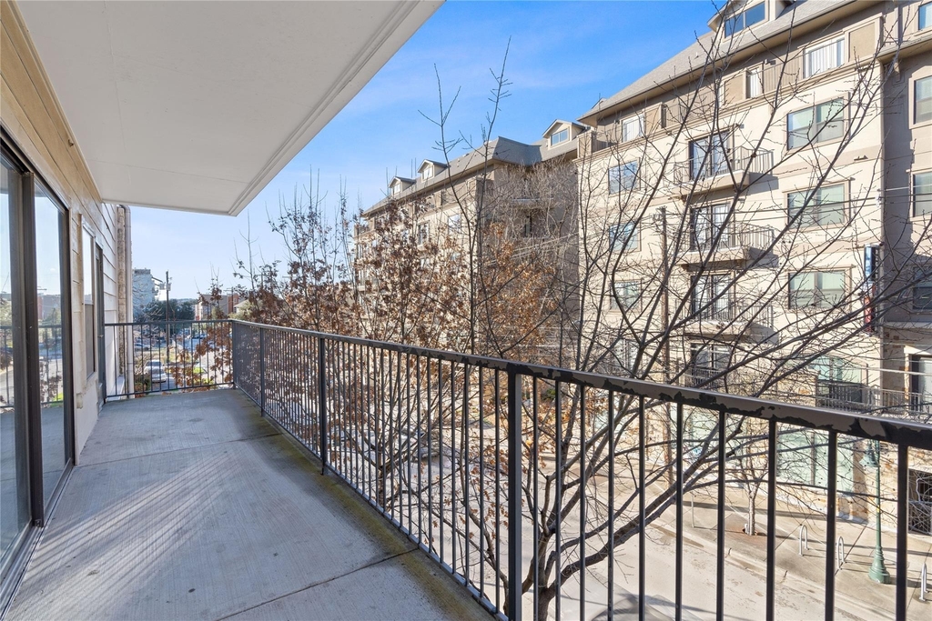 2515 Pearl St - Photo 5