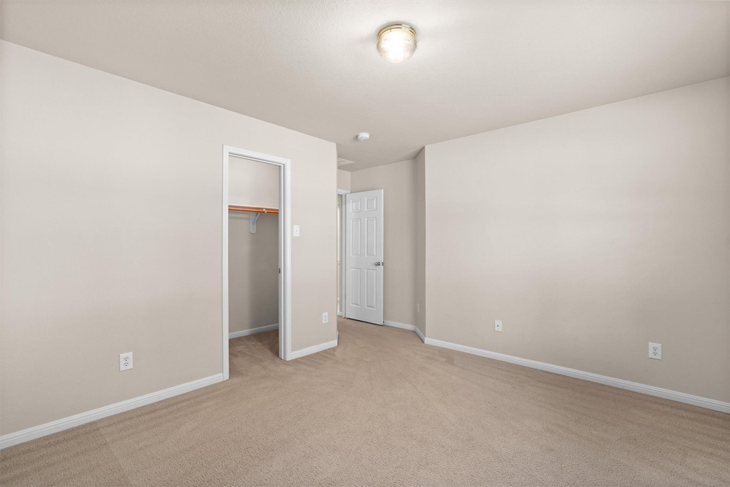 1322 Tumbling River Dr - Photo 17