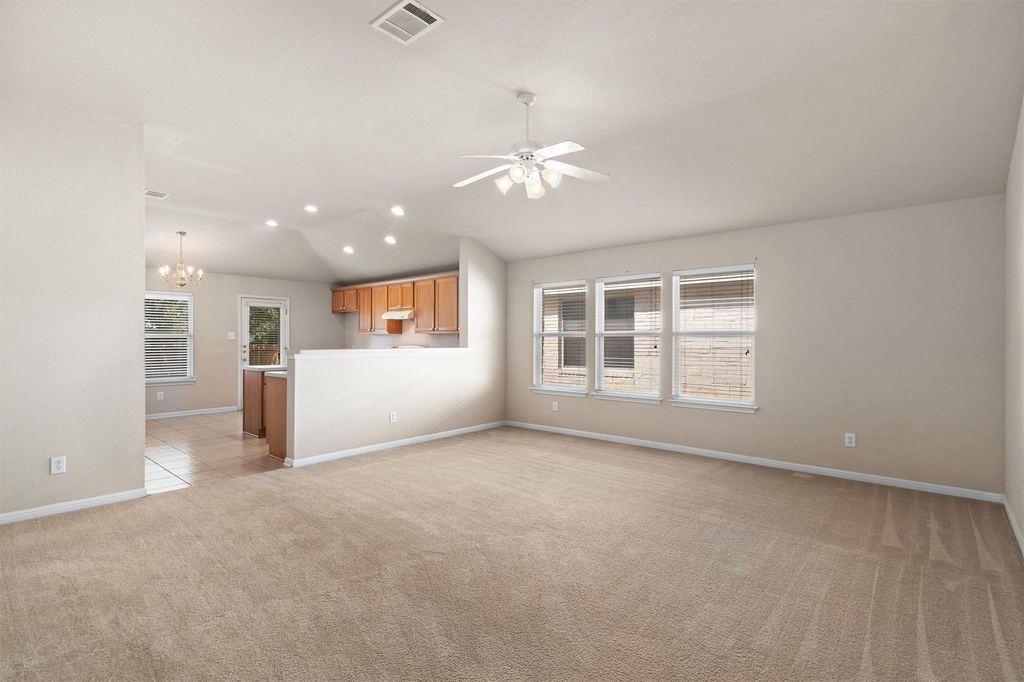 1322 Tumbling River Dr - Photo 4