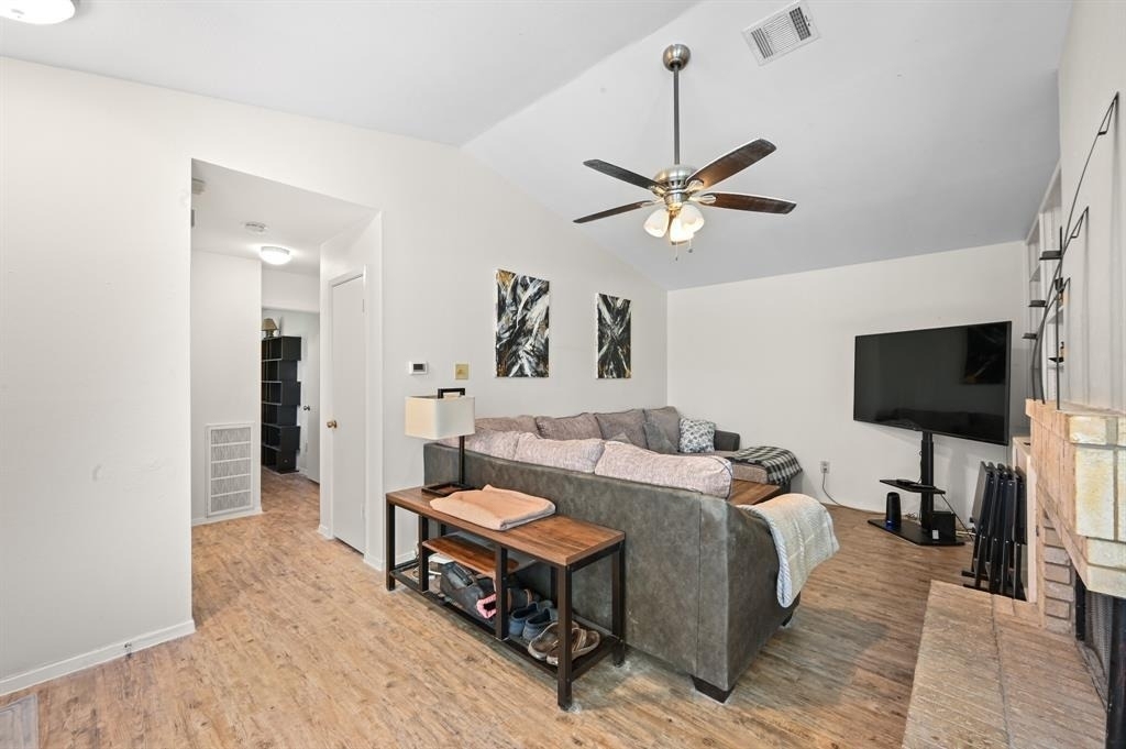 11728 Norwegian Wood Dr - Photo 5