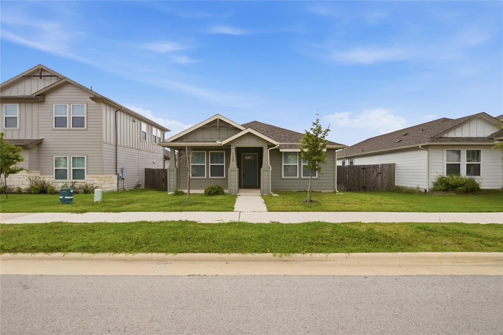 126 Fairmeadow Downs Dr - Photo 1