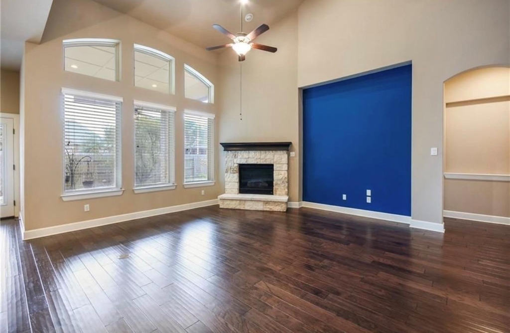 213 Simmons Dr - Photo 17
