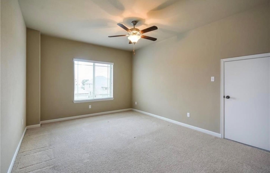 213 Simmons Dr - Photo 26