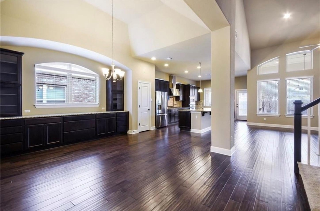 213 Simmons Dr - Photo 10