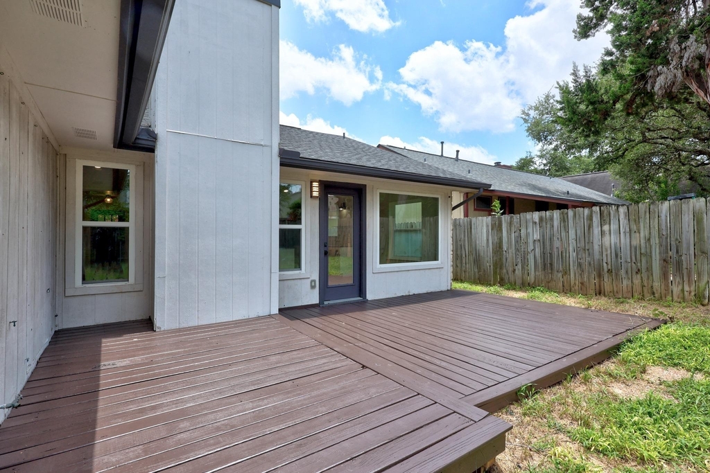 8708 Huebinger Pass - Photo 26
