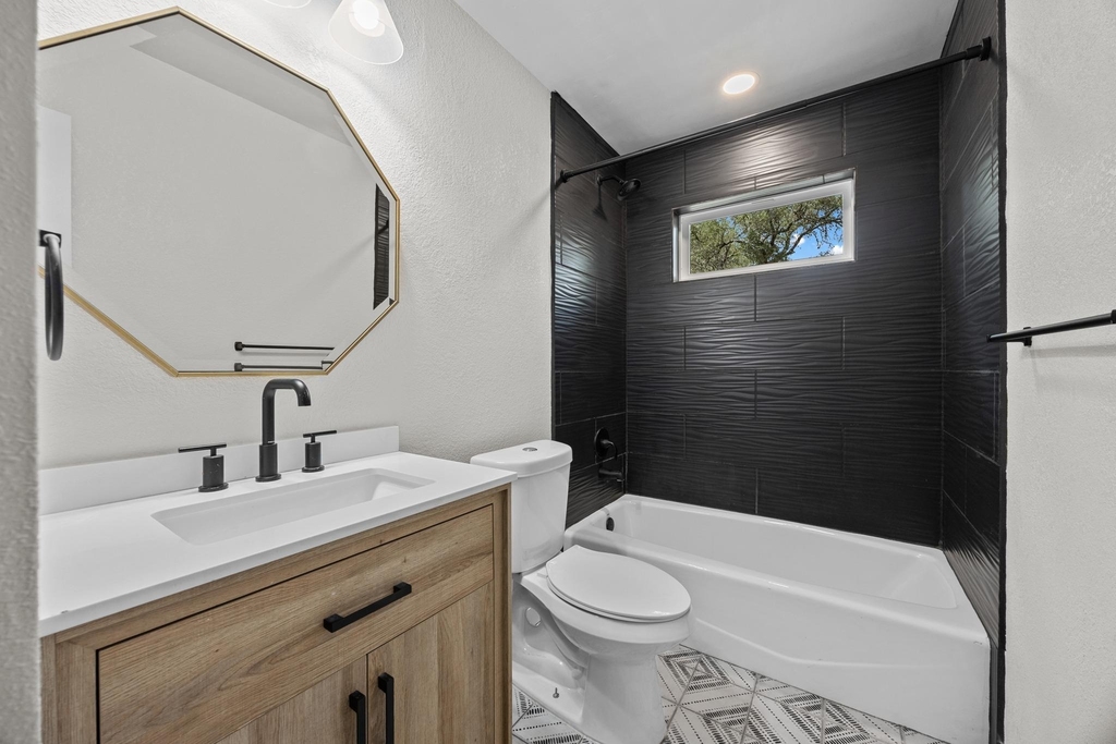 8708 Huebinger Pass - Photo 25