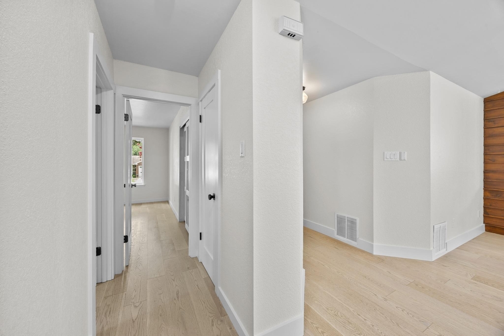 8708 Huebinger Pass - Photo 20