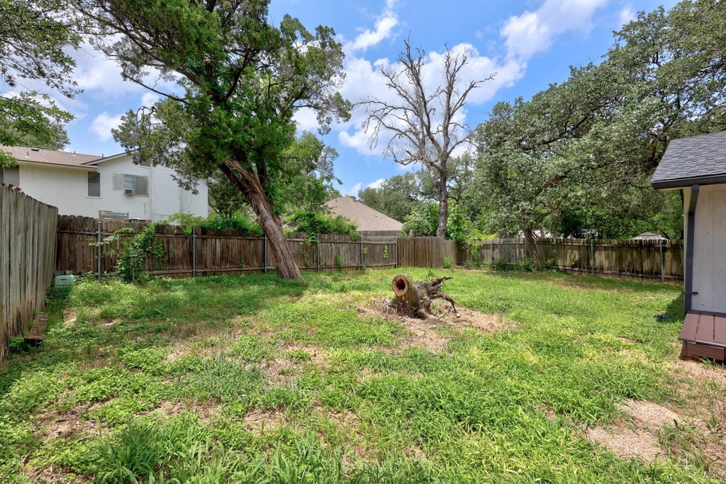 8708 Huebinger Pass - Photo 27