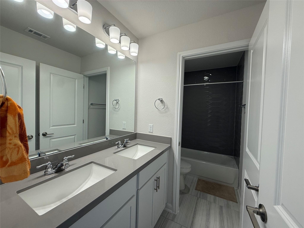 437 Leeward Pass - Photo 21