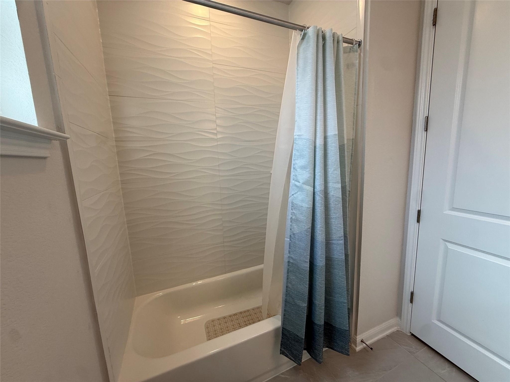 437 Leeward Pass - Photo 19