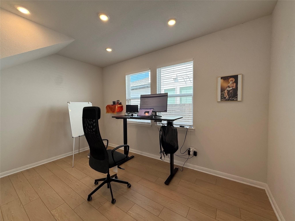 437 Leeward Pass - Photo 15