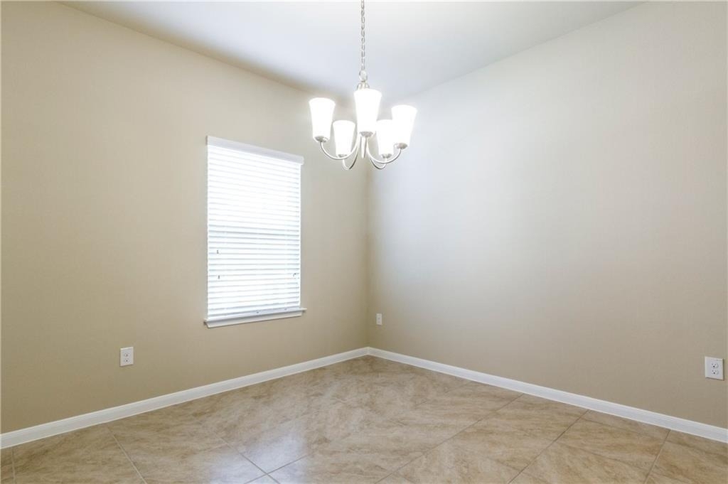 6521 Ranchito Dr - Photo 4