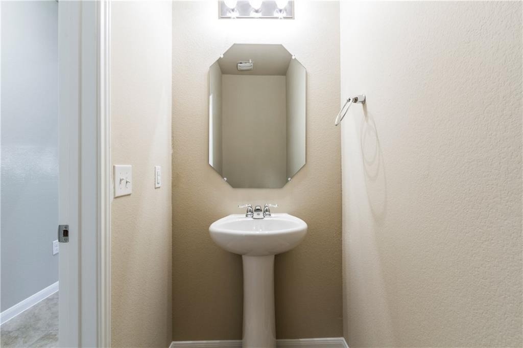6521 Ranchito Dr - Photo 23