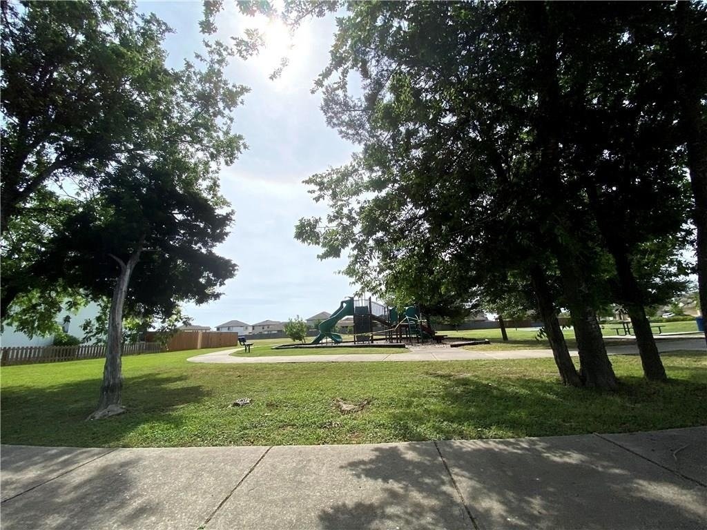 12817 Chime Dr - Photo 8
