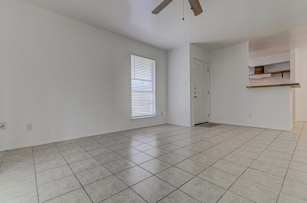 805 Sirocco Dr - Photo 5