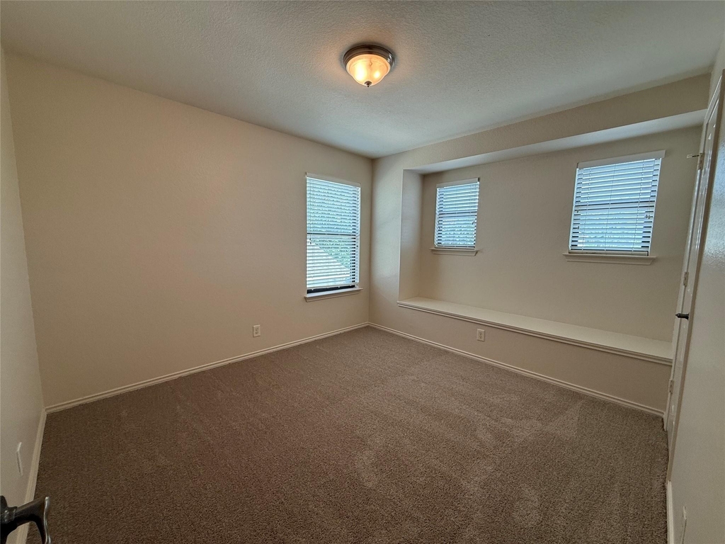 640 New Country Rd - Photo 11