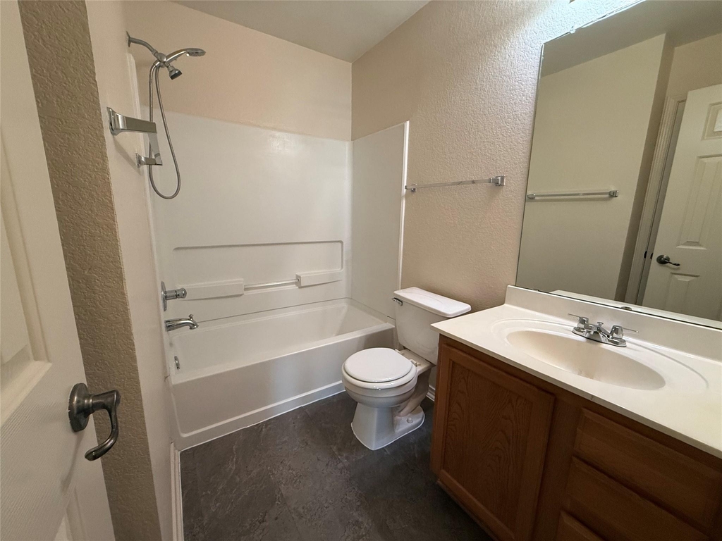 640 New Country Rd - Photo 12