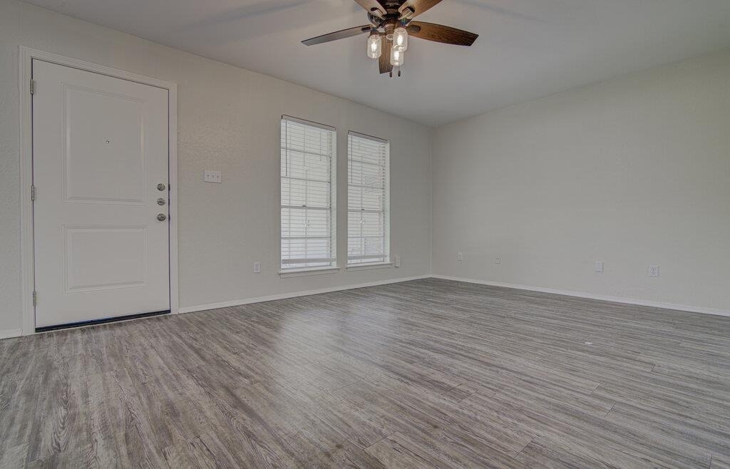 5301 Indio Cir - Photo 2