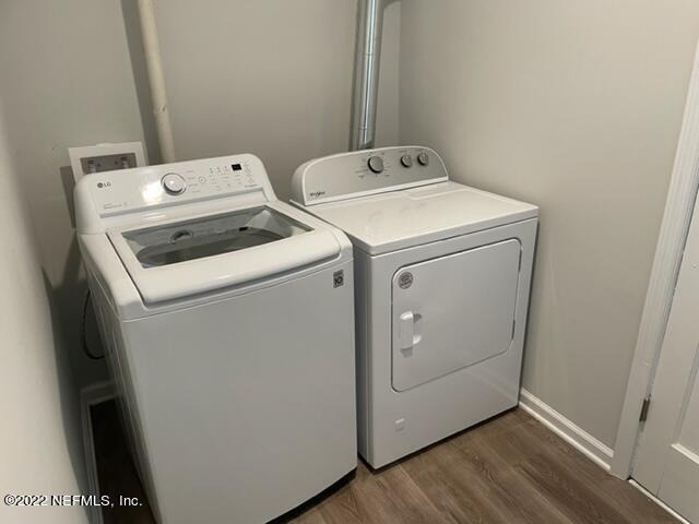 3677 Walsh Street - Photo 17