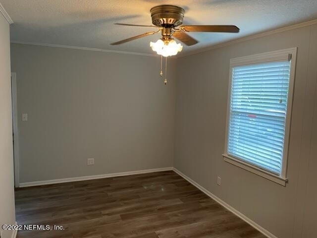 3677 Walsh Street - Photo 13
