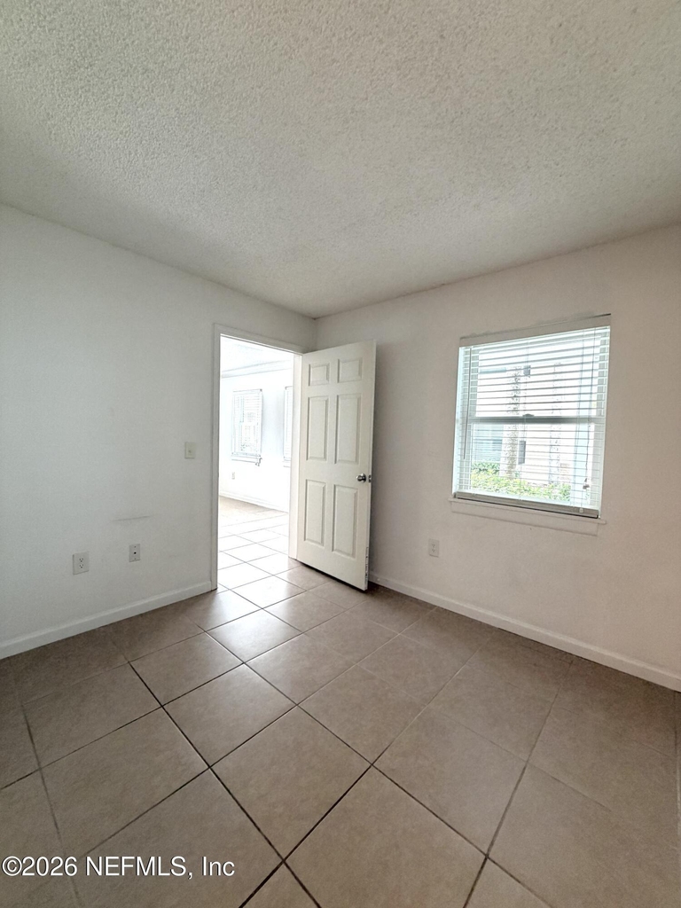100 Fairway Park Boulevard - Photo 9