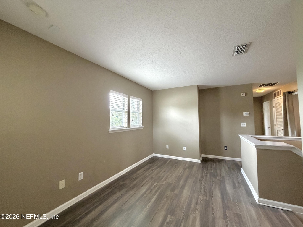 104 Crete Court - Photo 13