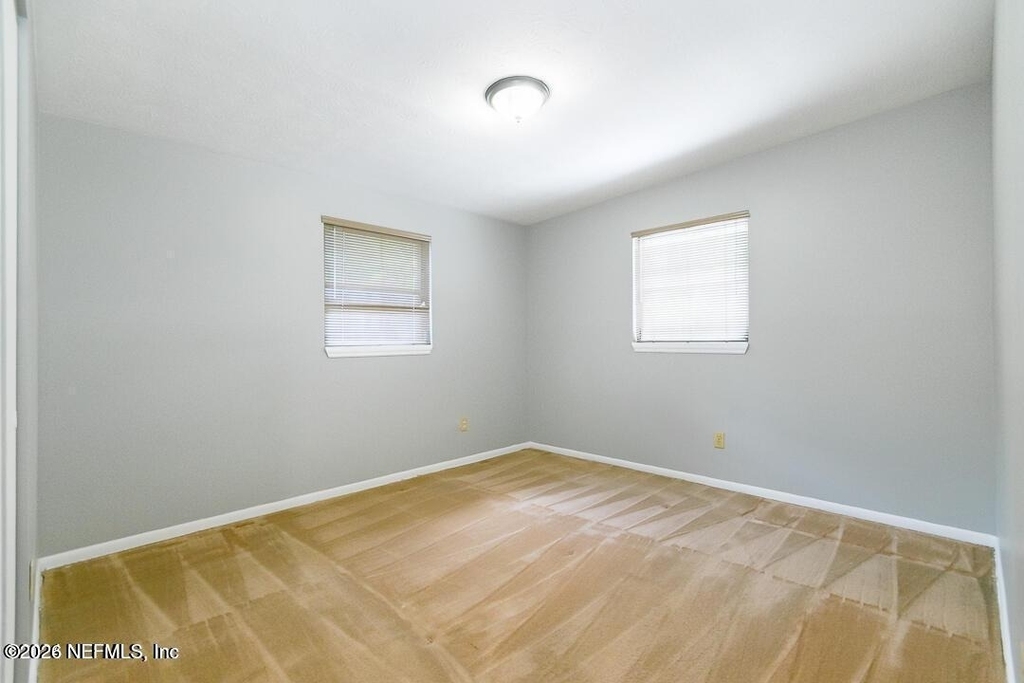 284 E 47th Street - Photo 11