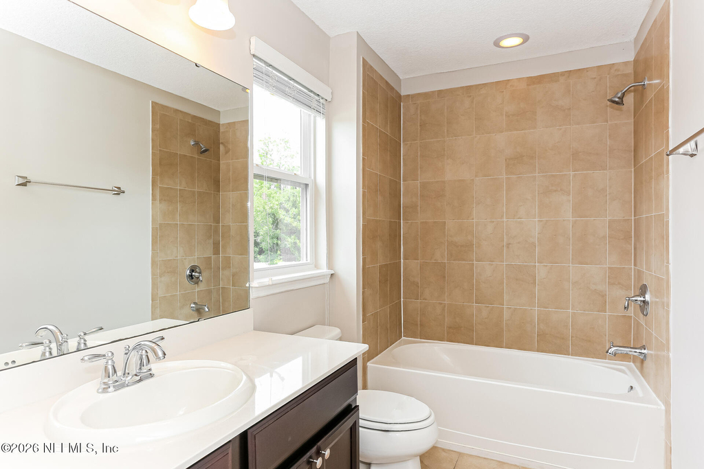 338 Vineyard Lane - Photo 13