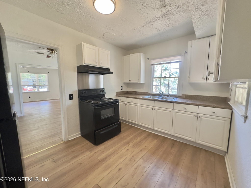 2051 Danese Street - Photo 15