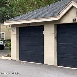 1701 The Greens Way - Photo 8