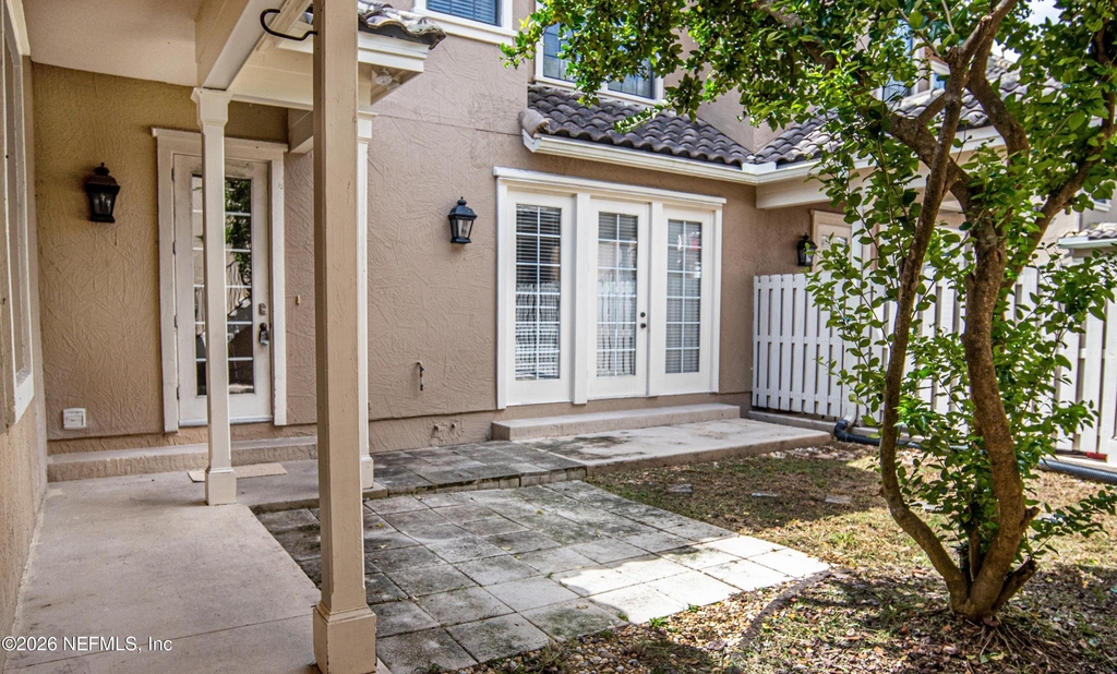 654 S Loop Parkway - Photo 32