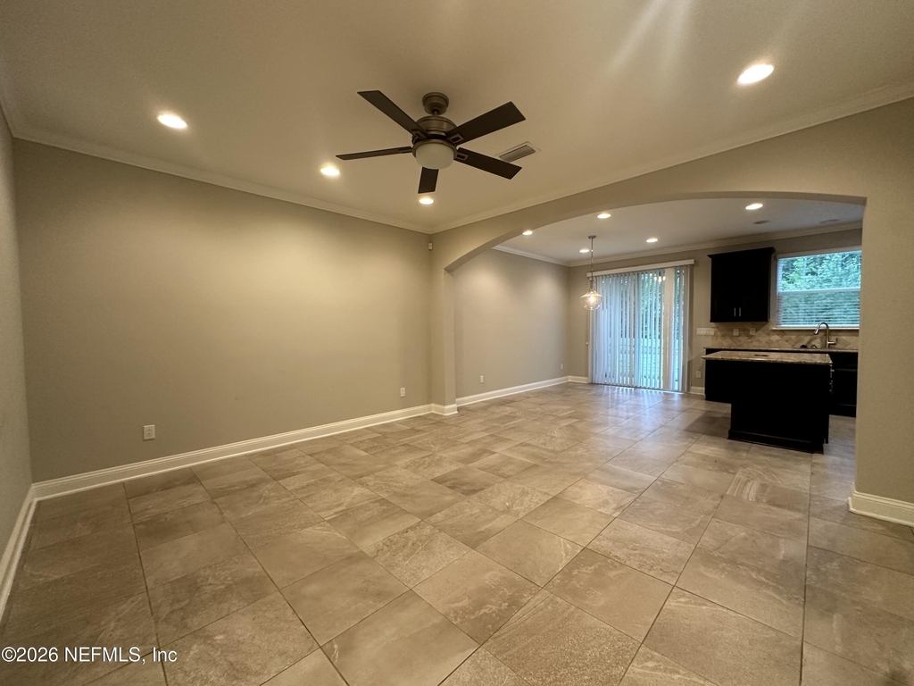91 Richmond Drive - Photo 6