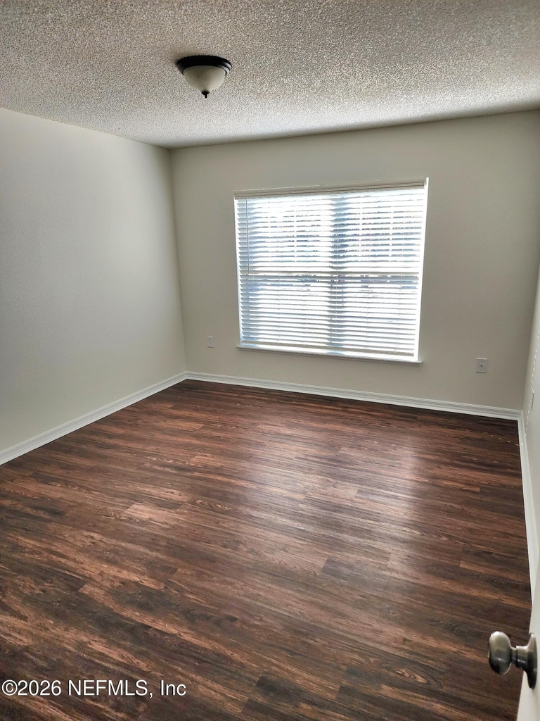 7147 High Bluff Road - Photo 12