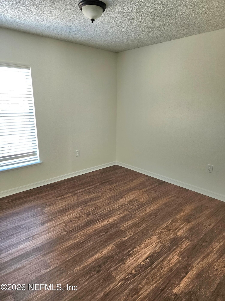 7147 High Bluff Road - Photo 13