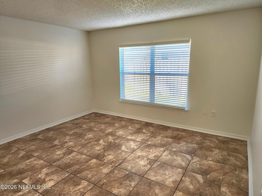 7147 High Bluff Road - Photo 5