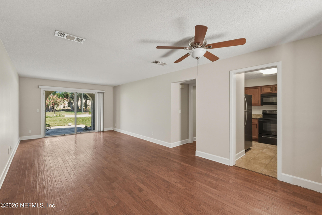 1757 El Camino Road - Photo 6