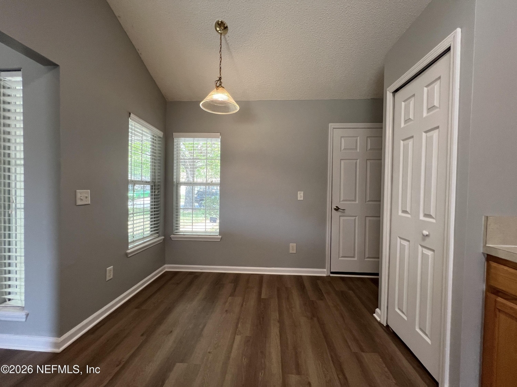 8382 Stelling Drive S - Photo 6