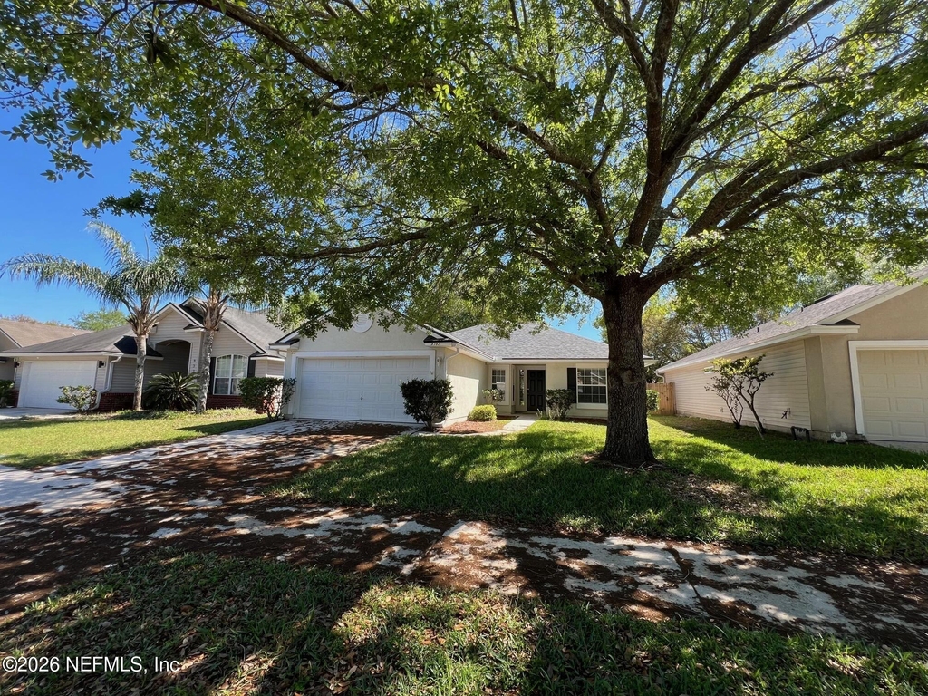 8382 Stelling Drive S - Photo 0