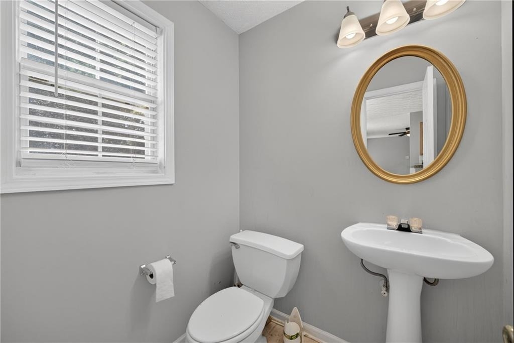 530 Sterling Pointe Court - Photo 14