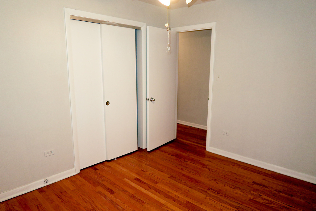6048 N Elston Avenue - Photo 3