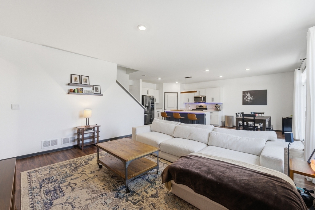 25424 W Cerena Circle - Photo 4