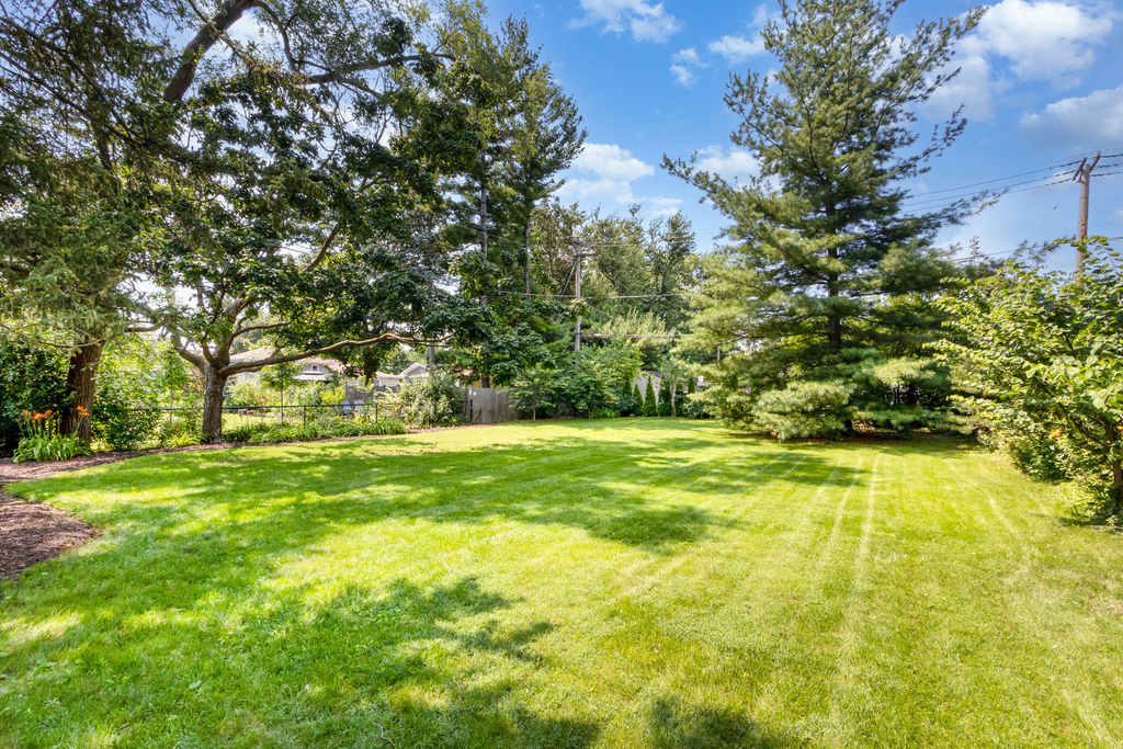 29 Robin Hill Drive - Photo 14