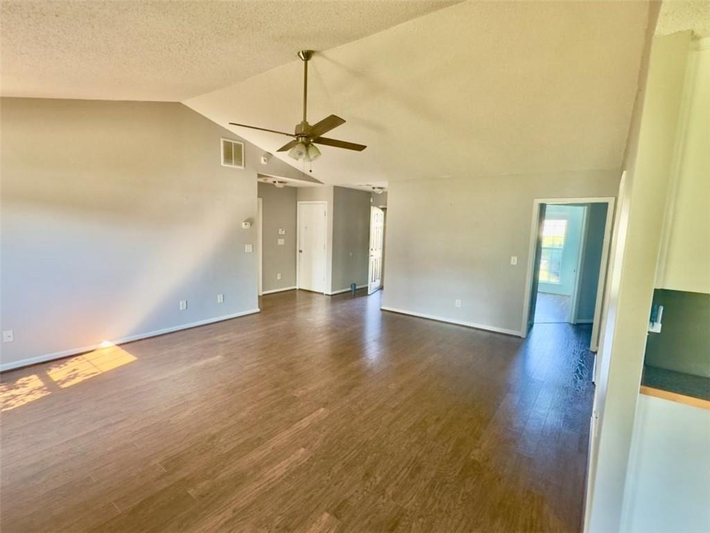211 Lucas Way - Photo 8