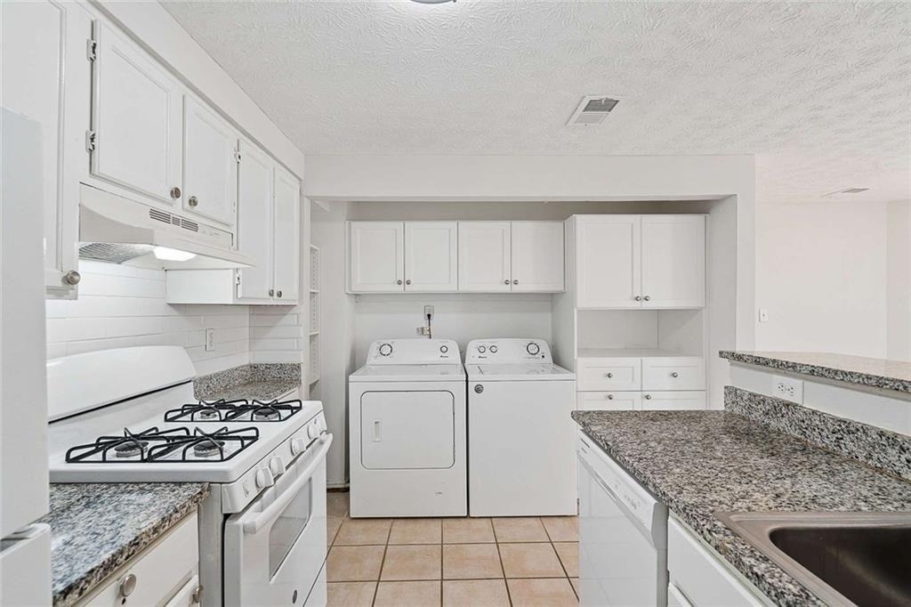 1465 Keys Crossing Drive Ne - Photo 11