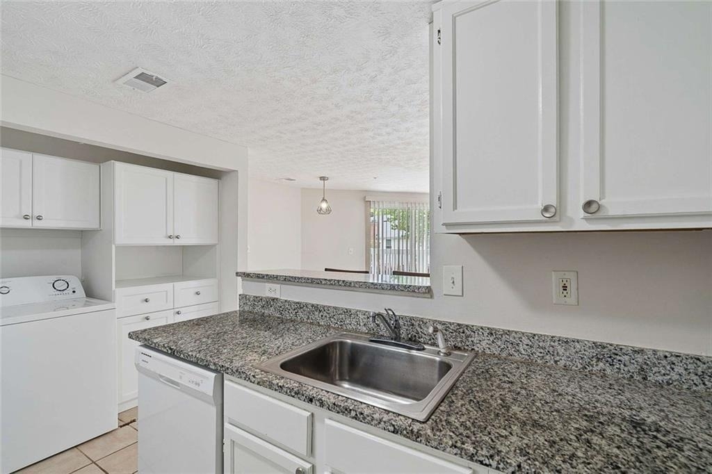 1465 Keys Crossing Drive Ne - Photo 9