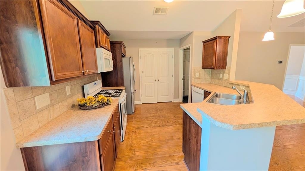 4780 Lost Creek Drive - Photo 3